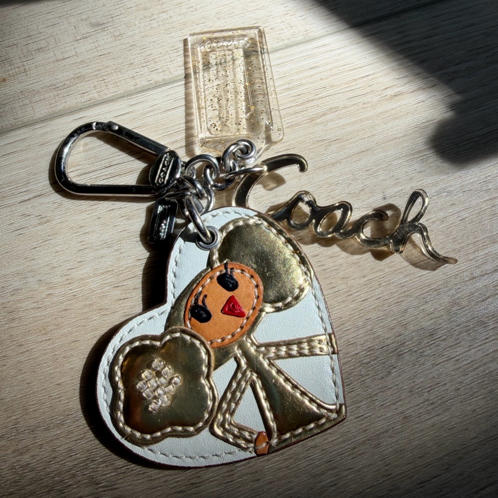 RARE Coach Poppy GOLDY Heart Chan Bag Charm Keychain Tag Japan Vintage Gold